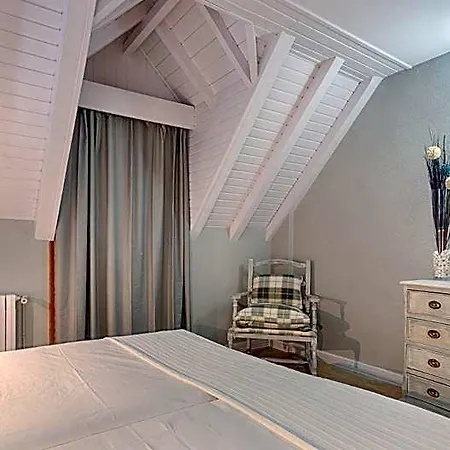Hotel Ribaeta 2*