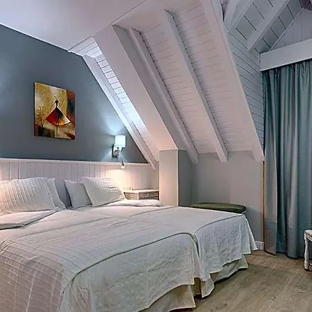 Ribaeta Hotel