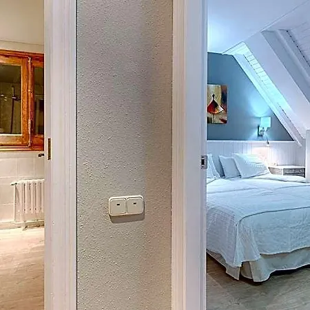 Hotel Ribaeta Viella (Siero)