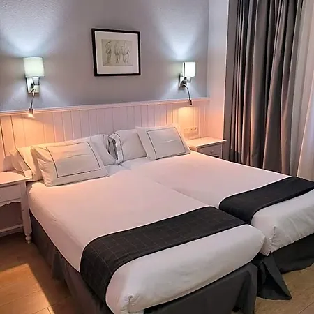 Hotel Ribaeta 2*